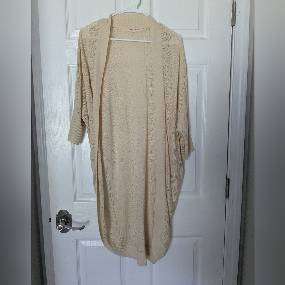 Pink Rose Women's Crocheted Beige Cardigan Duster Size Small But Oversized GUC